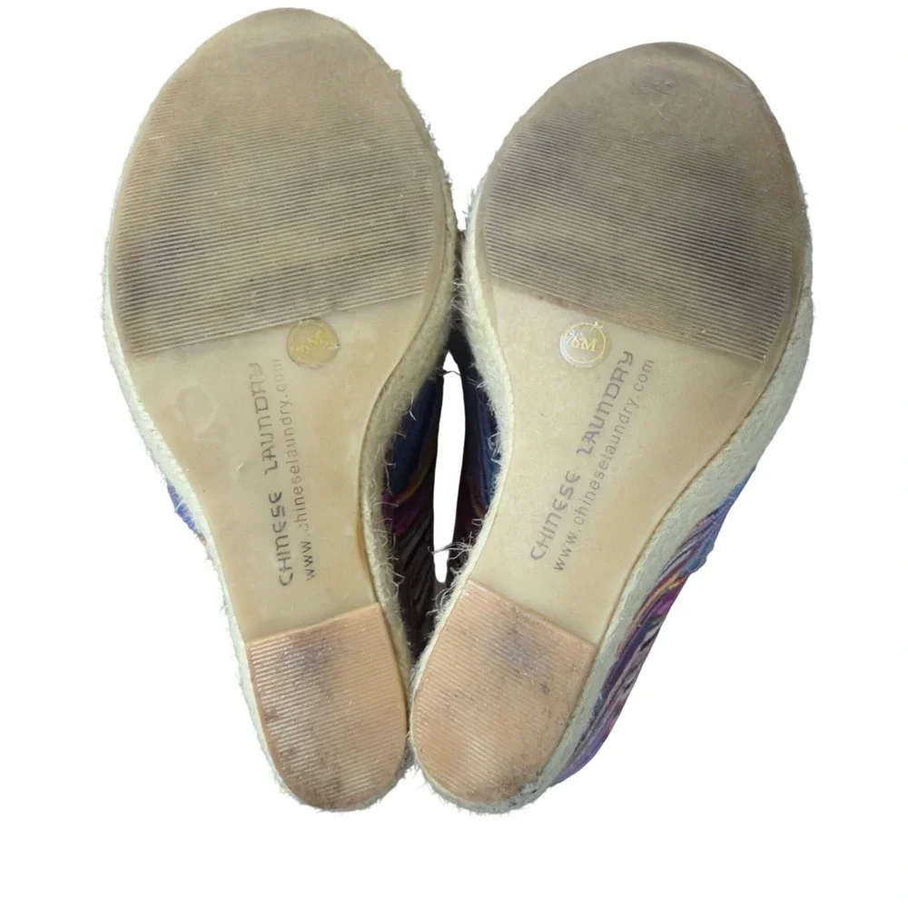 Chinese Laundry Make My Day Navajo Striped  Peep Toe Lace Up Wedge Sandal Size 6